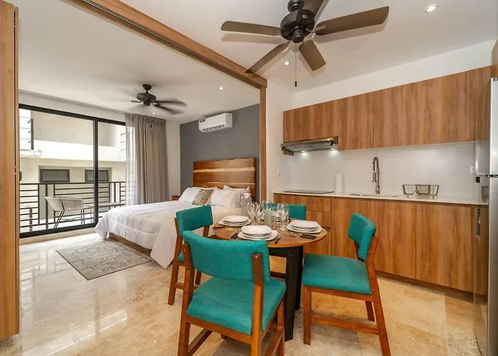 Сasa de vacaciones King With Balcony, Gym And Rooftop Pool